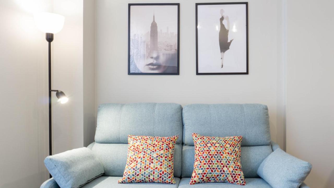 Luxury Apartment Dos Aceras Малага Екстер'єр фото