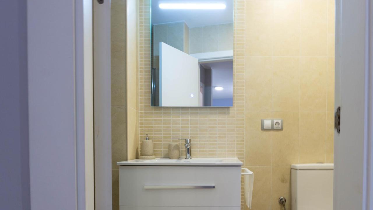 Luxury Apartment Dos Aceras Малага Екстер'єр фото