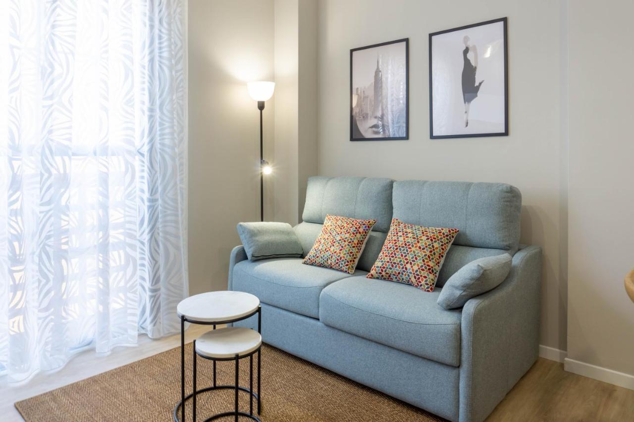 Luxury Apartment Dos Aceras Малага Екстер'єр фото